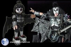 gene-simmons-kiss-custom-playmobil 1