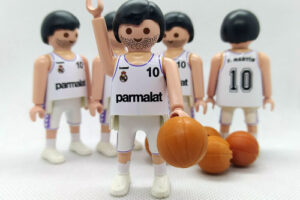 plamobil_personalizado_fernano_martin_baloncesto_cusotm_playmo_genertion_ 1