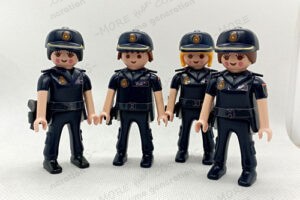 https://clon.playmogeneration.com/wp-content/uploads/2020/03/playmobil_personalizado_policia_nacional_custom_playmo_generation-2.jpg